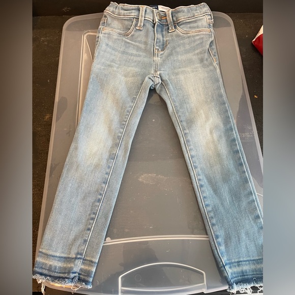 *SOLD* Old Navy Ballerina jeans bundle deal - size 3T & 4T - Picture 5 of 7